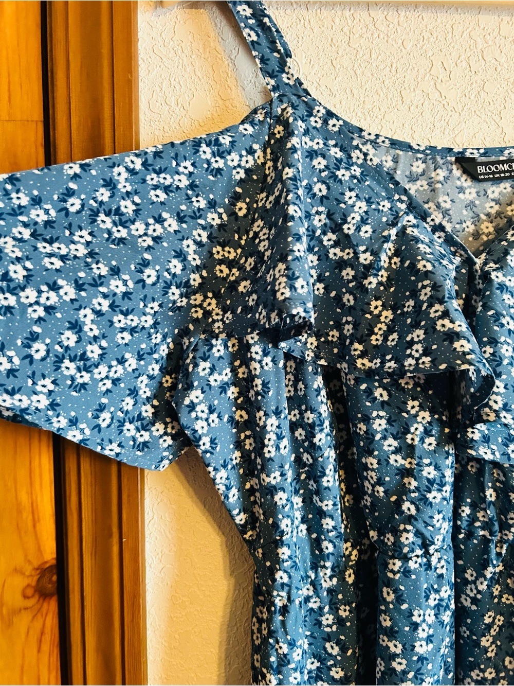 Kiyonna Blue Floral Maxi Dress with White Daisies - Picture 2 of 2